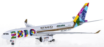 1:400 Phoenix ETIHAD AIRWAYS AIRBUS A330-200 Passenger Airplane Diecast Model