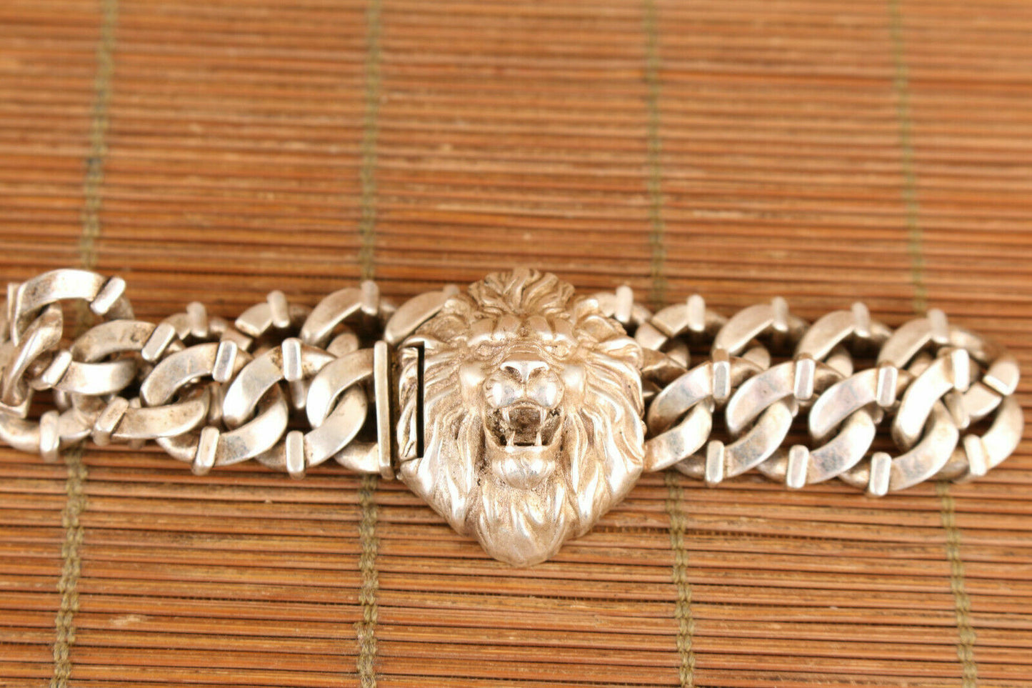 chinese miao silver hand cast Lion leo statue bracelet jewel gift