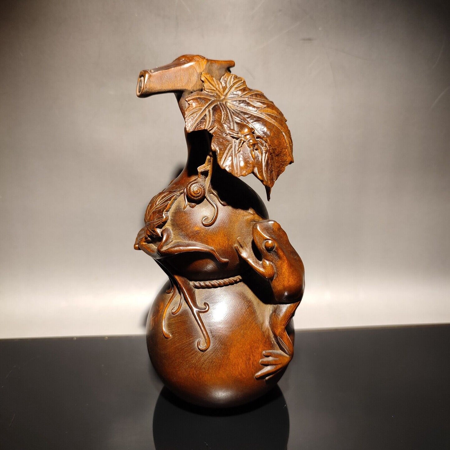 Exquisite Chinese gourd statue Boxwood wooden ornaments carved frog snail spider