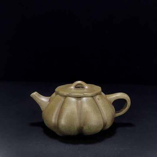 vintage chinese yixing purple clay teapot zisha ceremony carving Collectible art