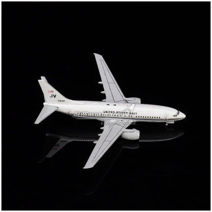 1:400 JC Wings U.S. Navy BOEING 737-700 C-40A Airplane Diecast Aircraft Model