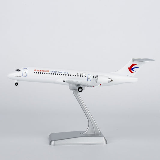 1:200 NGmodels China Eastern Comac C909 Passenger Airplane Diecast Plane Model