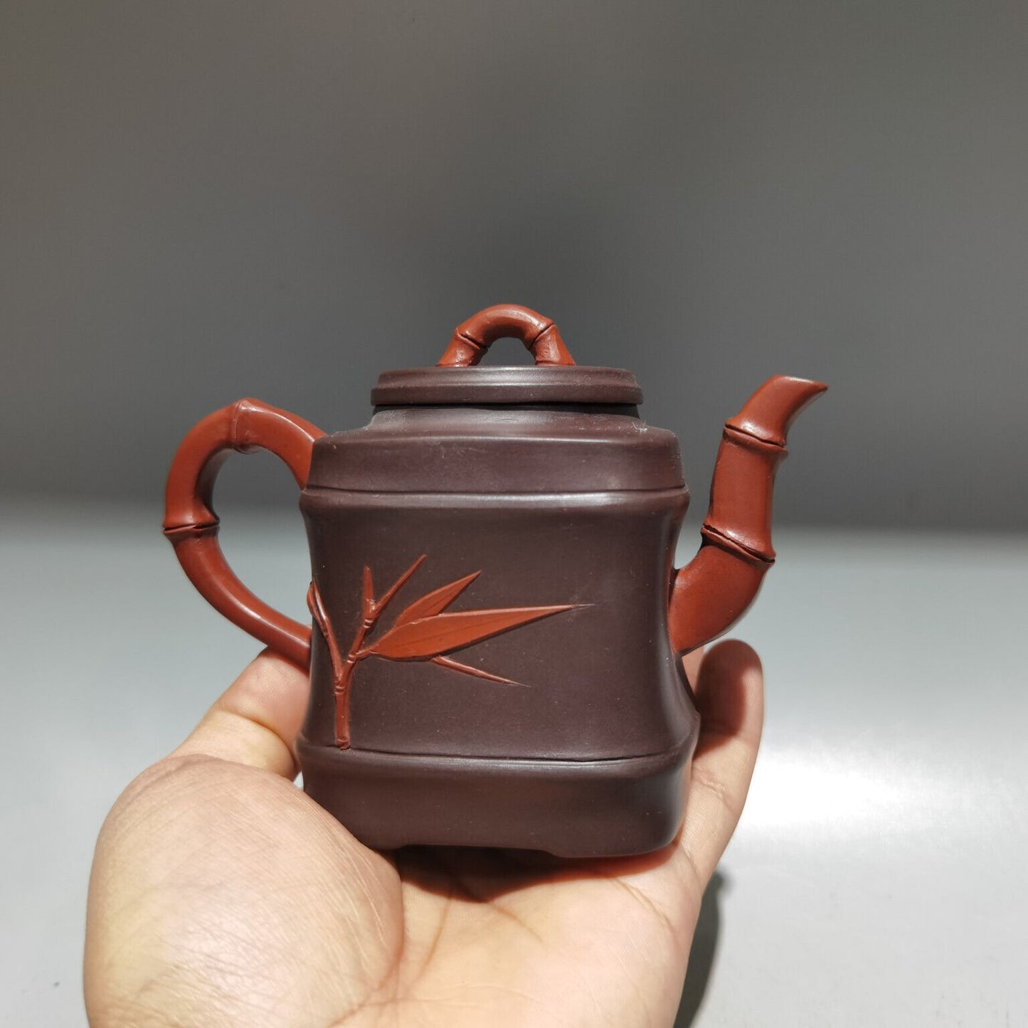 Chinese Yixing Zisha Clay Handmade Exquisite Teapot（四方竹韵壶 底款：顾景舟）