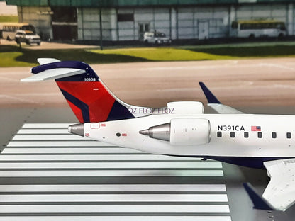 GeminiJets for Delta Airlines for BOMBARDIER CRJ-700 N391CA 1:200 Aircraft Model