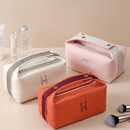 Waterproof Travel Cosmetic Bag Outdoor Dustproof Toiletries Storage 22*12*9 CM