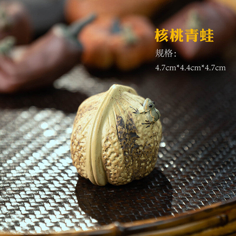 Yixing Zisha Tea Pet Handmade Water Spray Frog Pumpkin Decoration Fruit Tea Pet