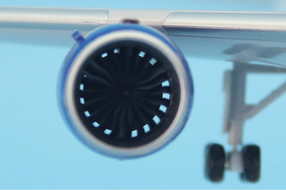 37CM 1:200 Risesoon British Airways BOEING 777-300ER Airplane ABS Plastic Model