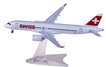 1:200 Herpa Swiss AIRBUS A220-300 Passenger Airplane Diecast Aircraft Model