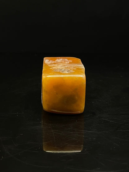 Chinese Natural Shoushan Stone Hand-carved Exquisite Landscape Figure Seal 31295