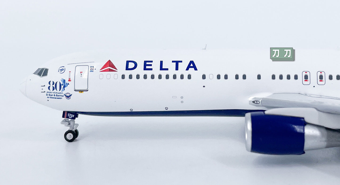 1:400 PandaModel DELTA B767-300 N171DZ Passenger Airplane Diecast Model