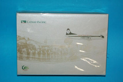 Herpa Cathay Pacific Airways Lockheed L-188A 1/400 diecast plane model aircraft