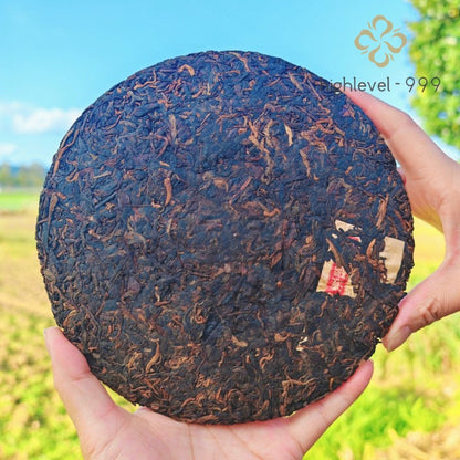 357g Zhonghongyin Laobanzhang Arbor Ripe Pu'er Tea Cake Menghai Yunnan
