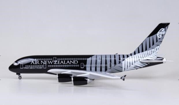 46CM AIR NEW ZEALAND AIRBUS A380 Airplane Led Sound-controlled Light Resin Model