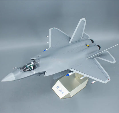 1:35 42CM AVIC J-35A Stealth Fighter Jet Plane Diecast Military Aircraft Model