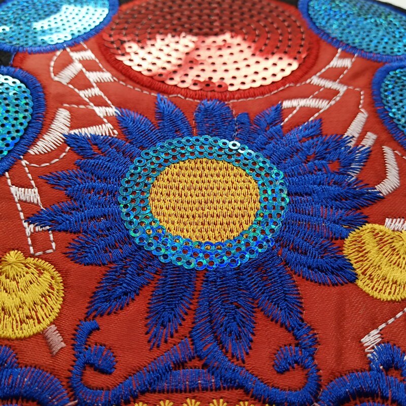 2pcs Chinese Style Sew on Sequined Peking Opera Mask Patch Embroidery Patches