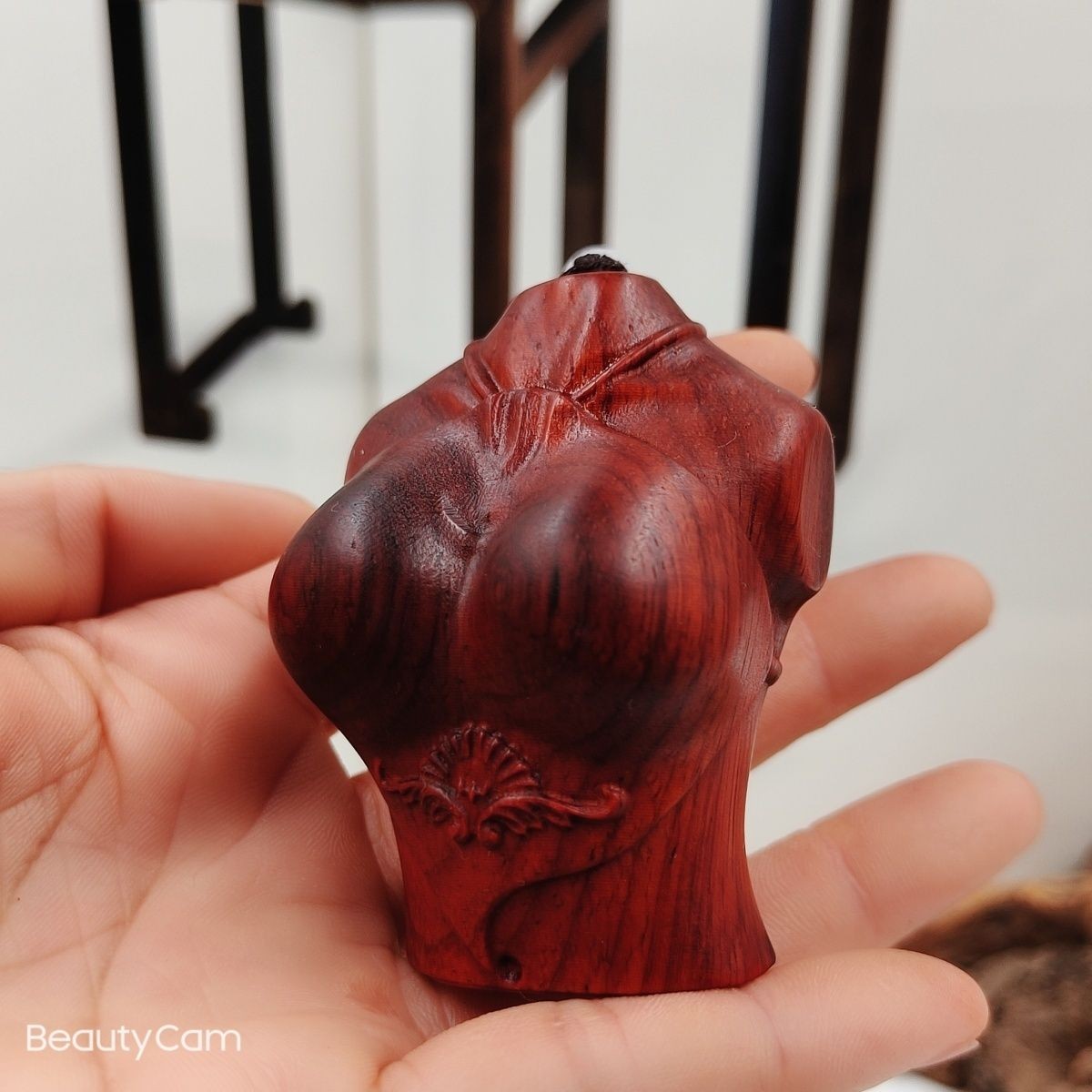 Red Sandalwood Male Torso Handheld Carving 6.3cm Natural Wood Pendant