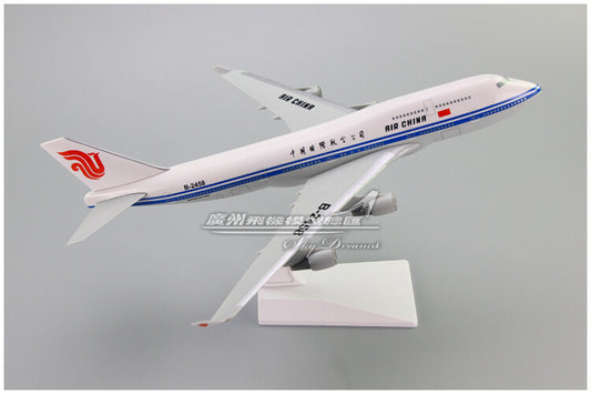 1:200 35CM AIR CHINA BOEING 747-400 Passenger Plane ABS Plastic Aircraft Model