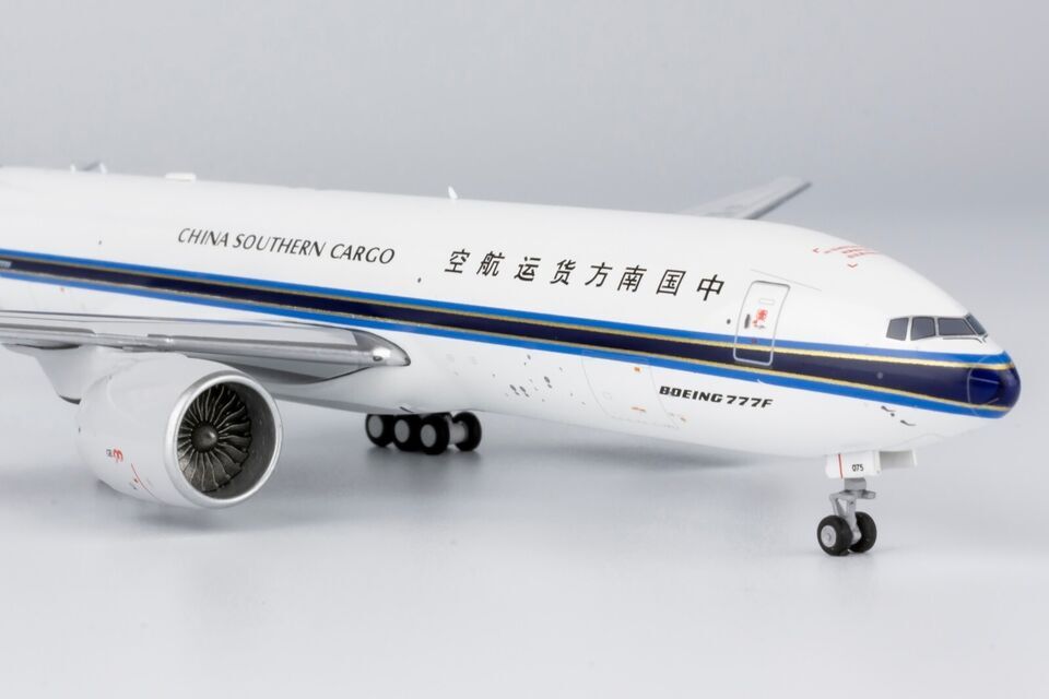 1:400 NG Model CHINA SOUTHERN CARGO BOEING 777-200F Aircraft Diecast Plane Model