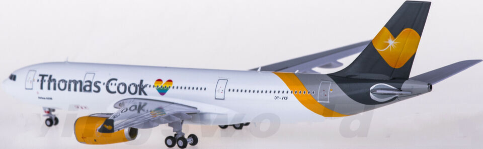 1:400 JC Wings Thomas Cook AIRBUS A330-200 Passenger Airplane Diecast Model