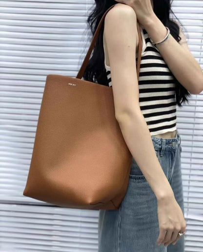 New The Row large-capacity bucket bag niche casual handheld shoulder Tote bag