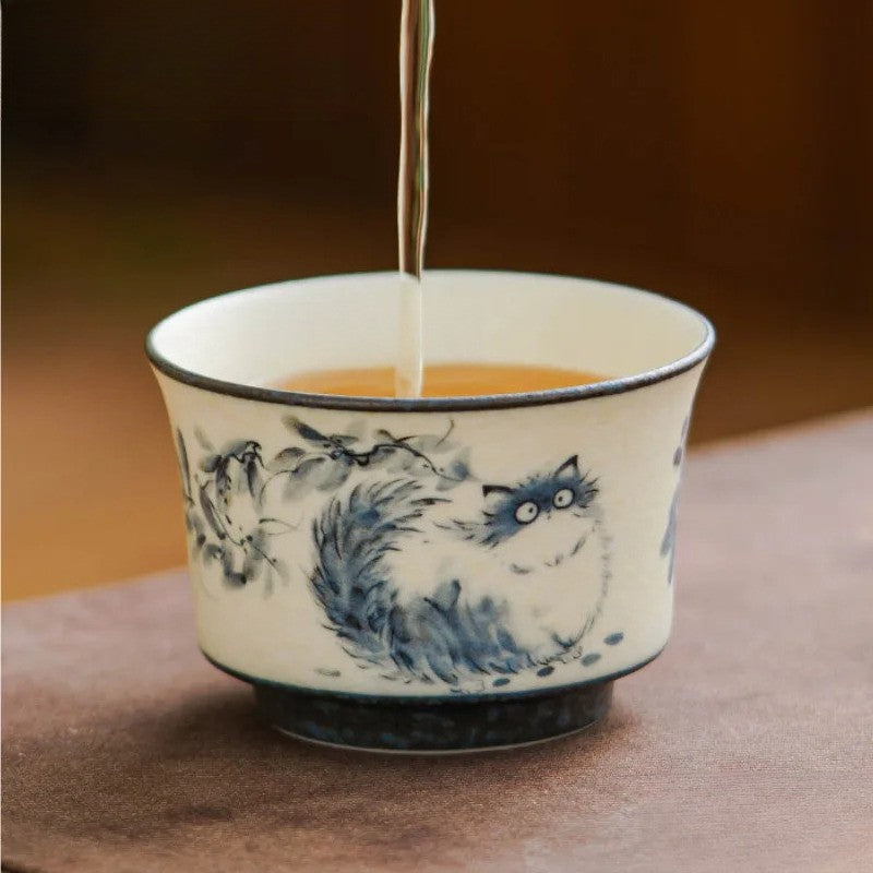 106ml Ceramic Handpainted Cute Cat Teacup Tea-tasting Personal Cup Master Cup