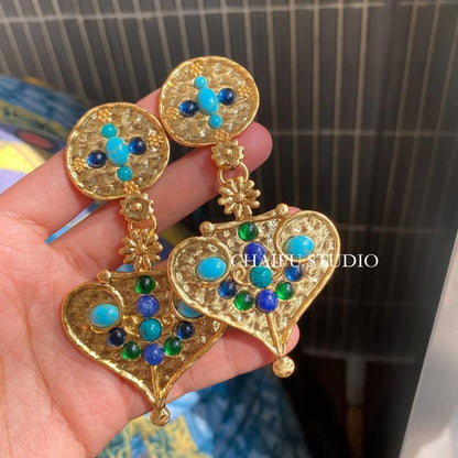 Vintage Western Court Heart Clip-On Earrings Turquoise Gold Plated Non-Pierced
