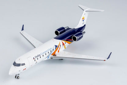 1:200 NG Model Delta Air Lines Bombardier CRJ200ER Plane Diecast Aircraft Model