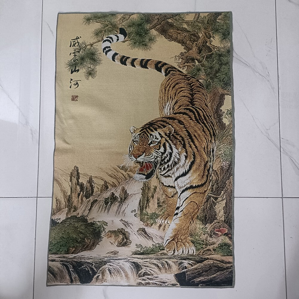 Exquisite Chinese Old Silk Embroidery painting "Downhill Tiger“