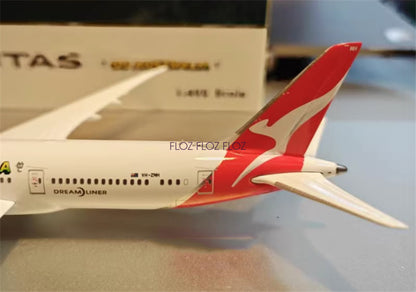 for Phoenix for Qantas for Boeing B787-9 VH-ZNH 1:400 Aircraft Pre-built Model