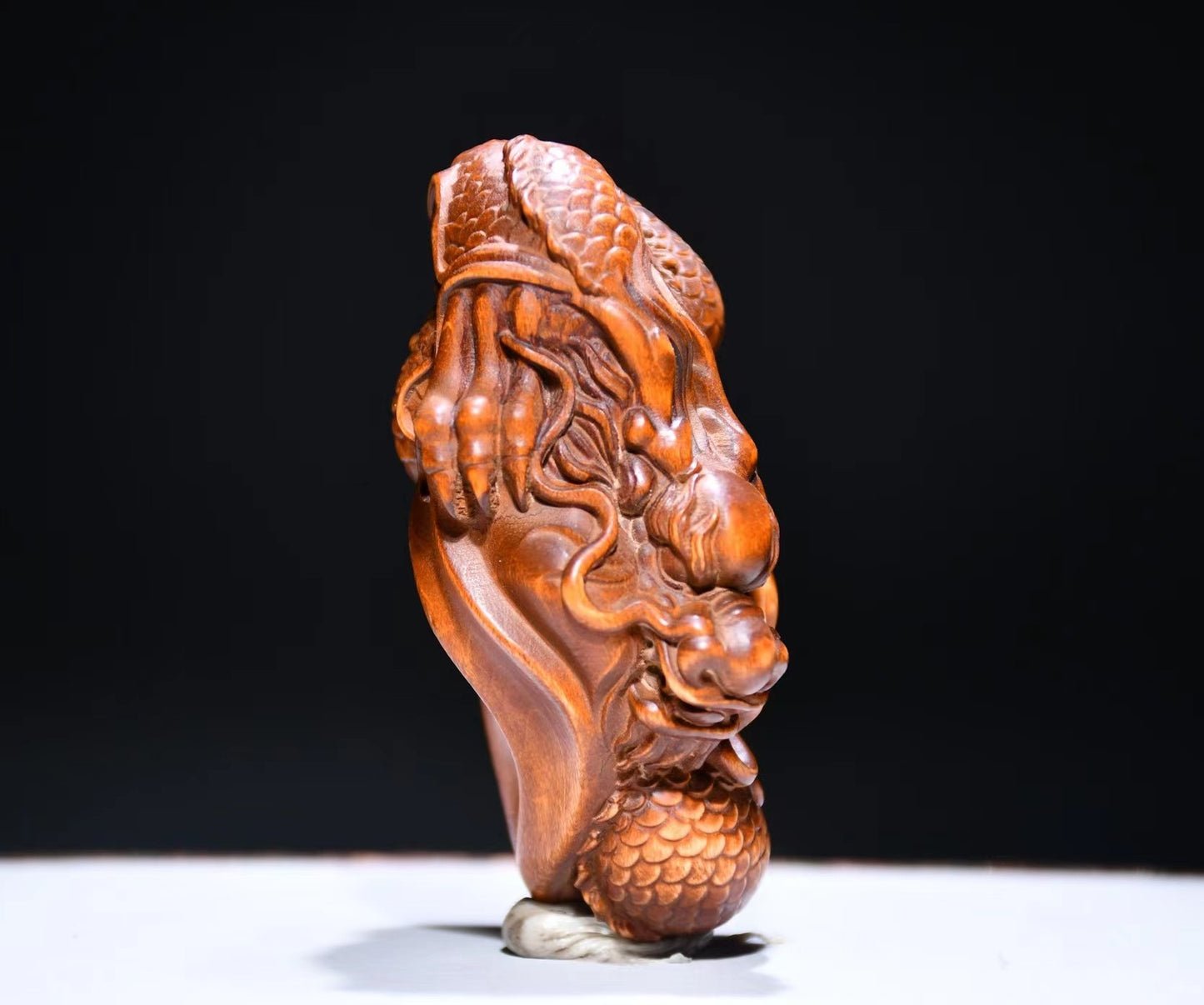 Chinese Collection Hand Carved Boxwood Wood Dragon Statue hand piece