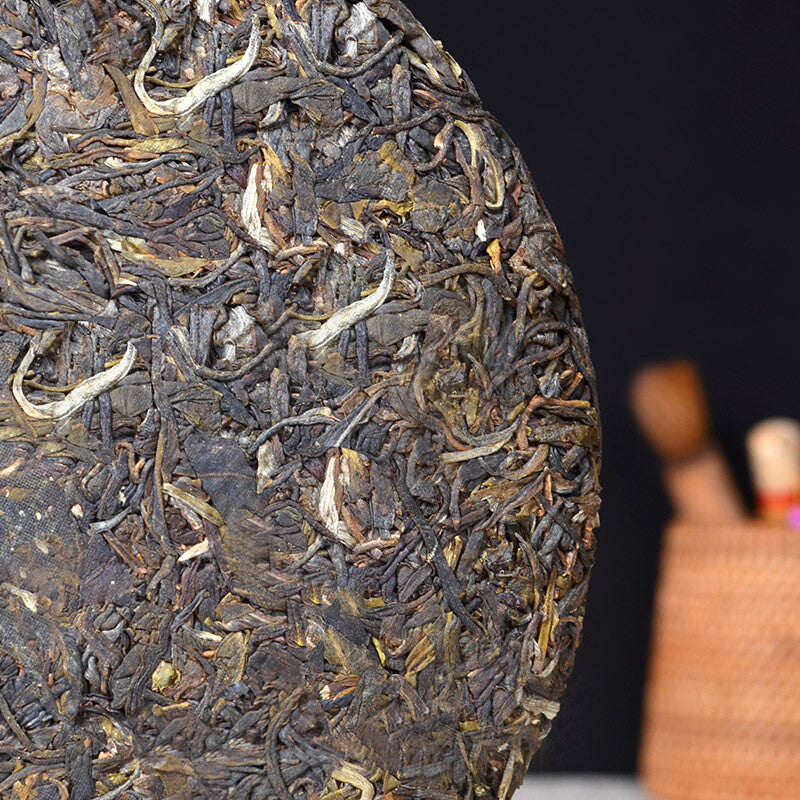 Mengku The More Old The More Fragrant Pu'er Tea 357g Puer Raw Tea Cake Shen