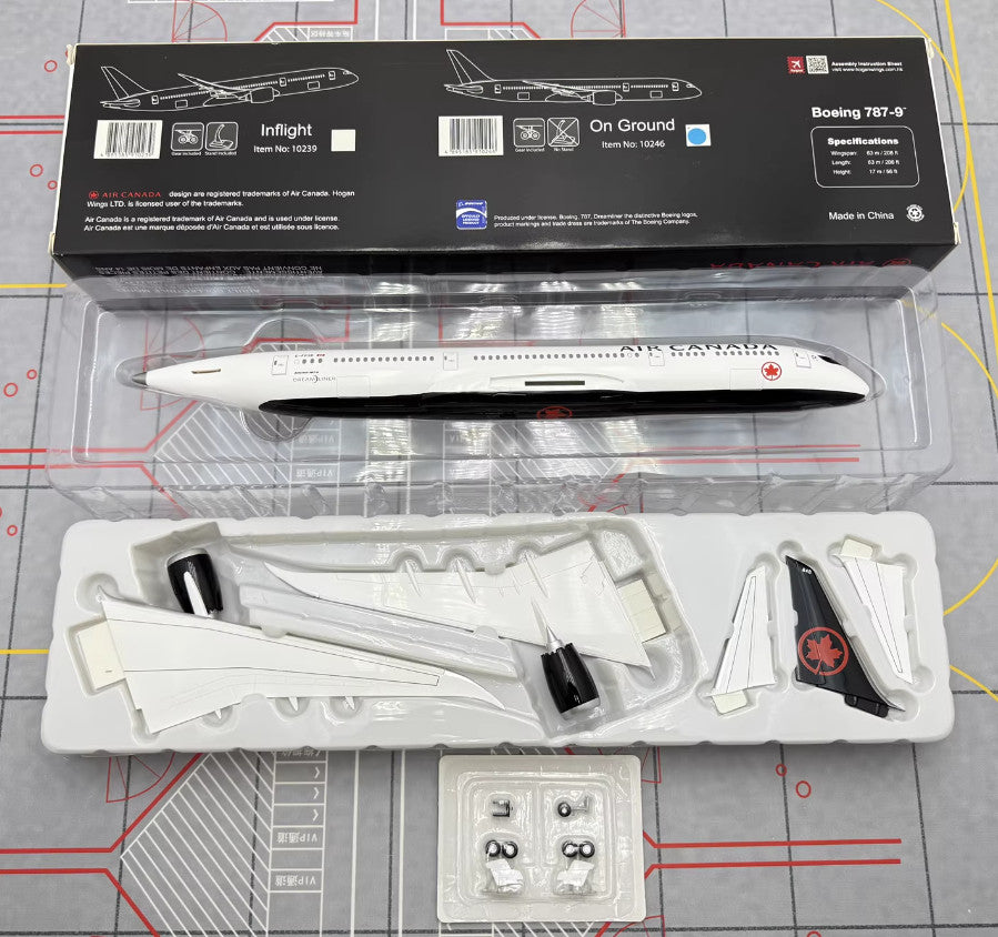 1:200 31CM Hogan AIR CANADA BOEING 787-9 On Ground Airplane ABS Plastic Model