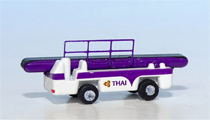 Fantasy Wings Thai Airways Cargo Set 1:400 Accessories Pre-built Model