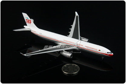 1:400 GeminiJets TAP AIRBUS A330-300 Passenger Airplane Diecast Aircraft Model