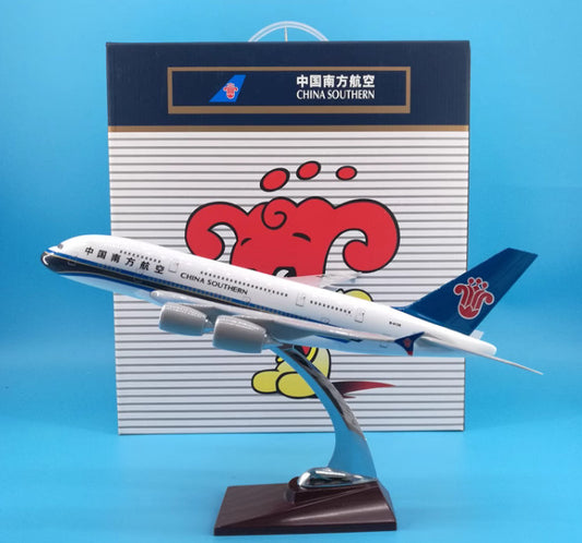 36CM CHINA SOUTHERN AIRBUS A380 Passenger Aircraft Resin Plane Airplane Model