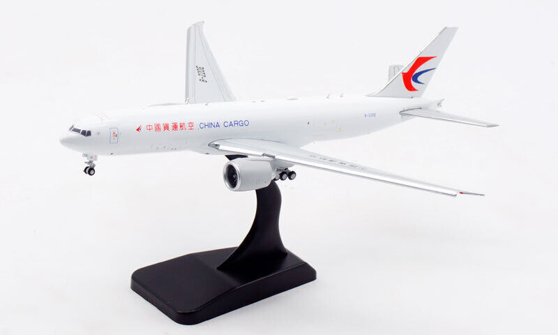 1:400 JC Wings CHINA CARGO BOEING 777-200LRF Aircraft Diecast Flap Down Model