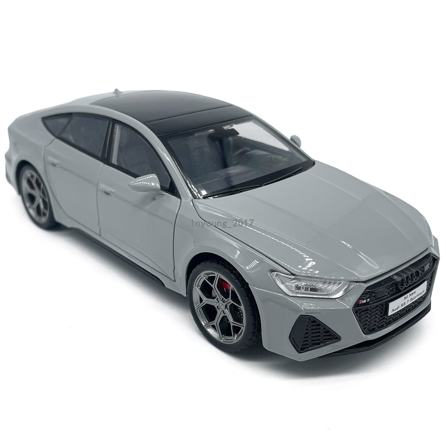 1/24 Scale Audi RS7 Sportback Model Car Diecast Toy Cars 4 Doors Open Pull Back