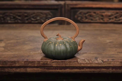 270cc China Yixing handmade purple sand green soil teapot pumpkin TiLiang Hu teapot-