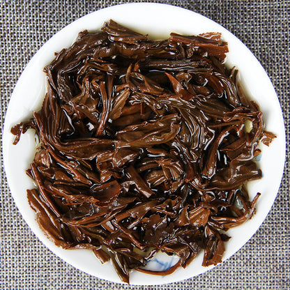 Yunnan Black Tea Old Tree 357g Ancient Tree Dianhong Tea Cake
