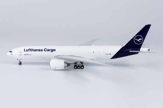 1:400 NG Model Lufthansa Cargo BOEING 777F Airplane Diecast Aircraft Plane Model