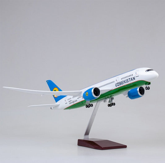 1:130 43CM UZBEKISTAN BOEING 787 Passenger Airplane Landing Gear Resin Model