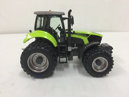 1:50 ZOOMLION PL2304 Four Wheel-drived Tractor Farm Vehicle Diecast Model