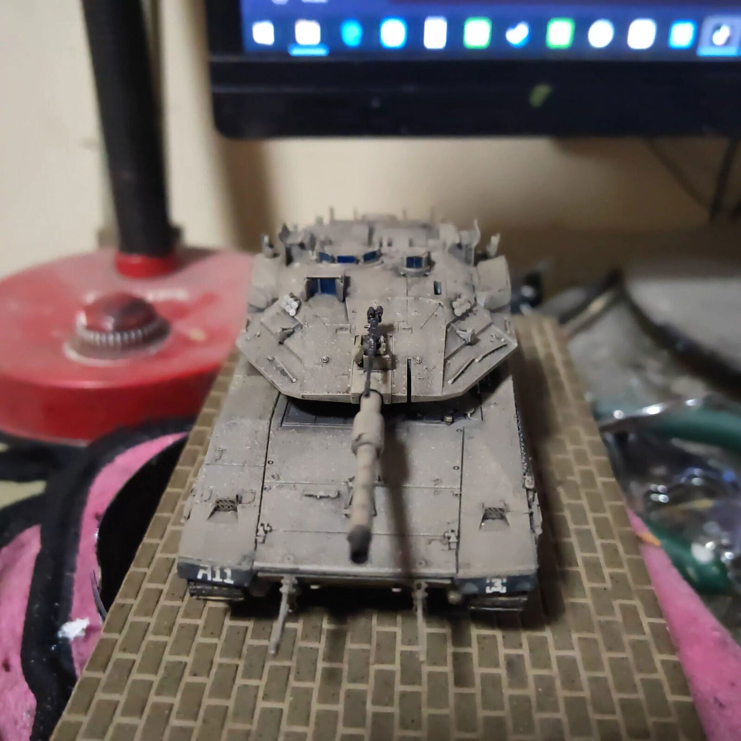 Homemade 1/72 Israeli Merkava 4M Main Battle Tank Finished Model Ornament