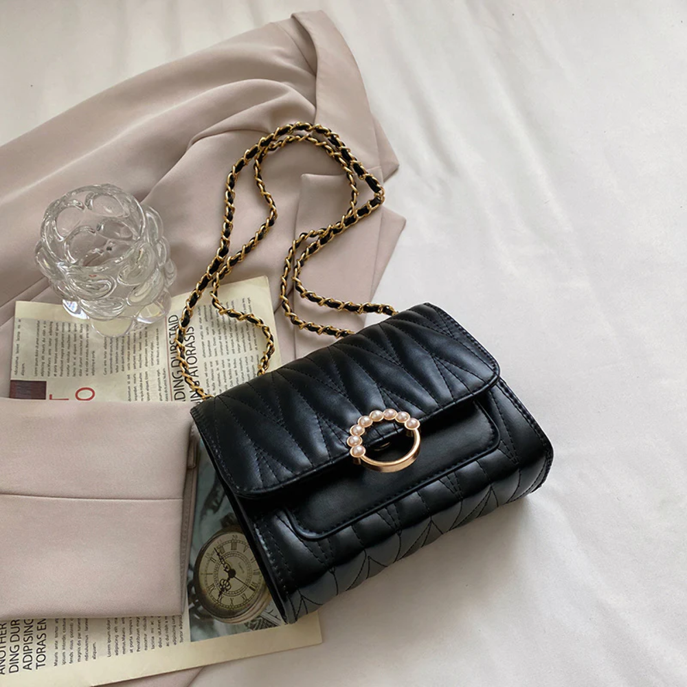 Trendy Fashion Messenger Bag One-shoulder And Armpit Portable