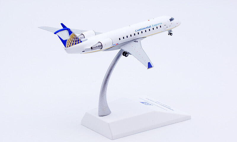 1:200 JC Wings Continental Express BOMBARDIER CRJ-200ER Airplane Diecast Model