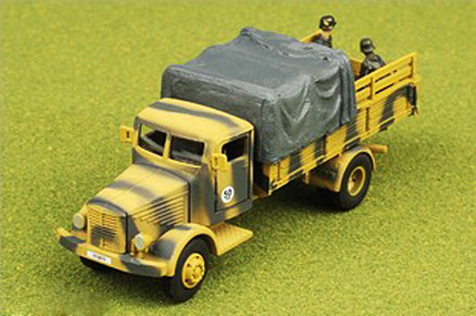 GERMAN bussing NAG 4500A 1/72 DIECAST MODEL FINISHED TANK FOV