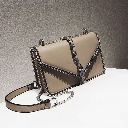 2 Layers Fringe Tassel Synthetic Leather Handbag Vintage Shoulder Bag 17*14*6 CM