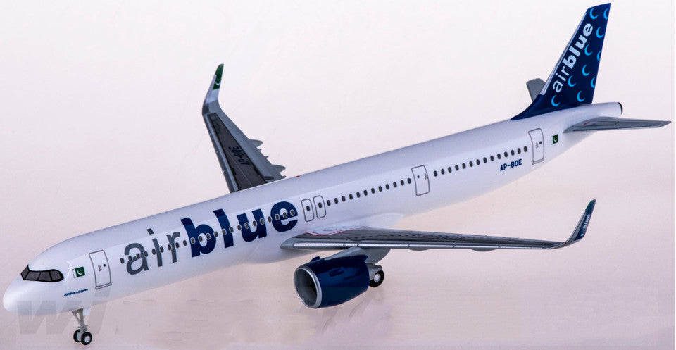 1:200 Hogan AirBlue AIRBUS A321neo Passenger Airplane ABS Plastic Aircraft Model