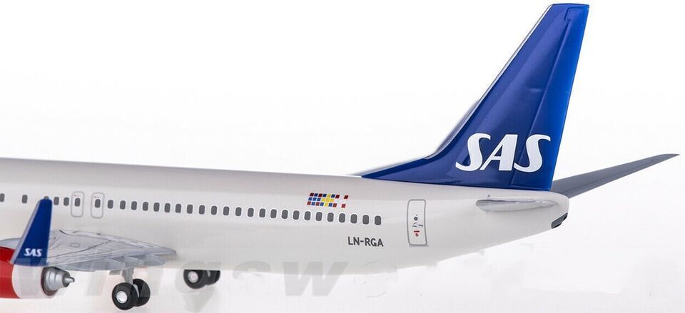 1:200 Hogan SAS Scandinavian Airlines BOEING 737-800 Airplane ABS Plastic Model