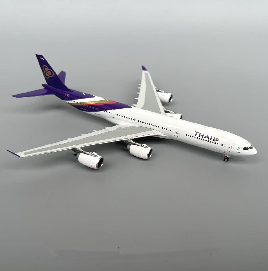 1:400 Phoenix Thai Airways Airbus A340-500 Airplane Diecast Aircraft Plane Model